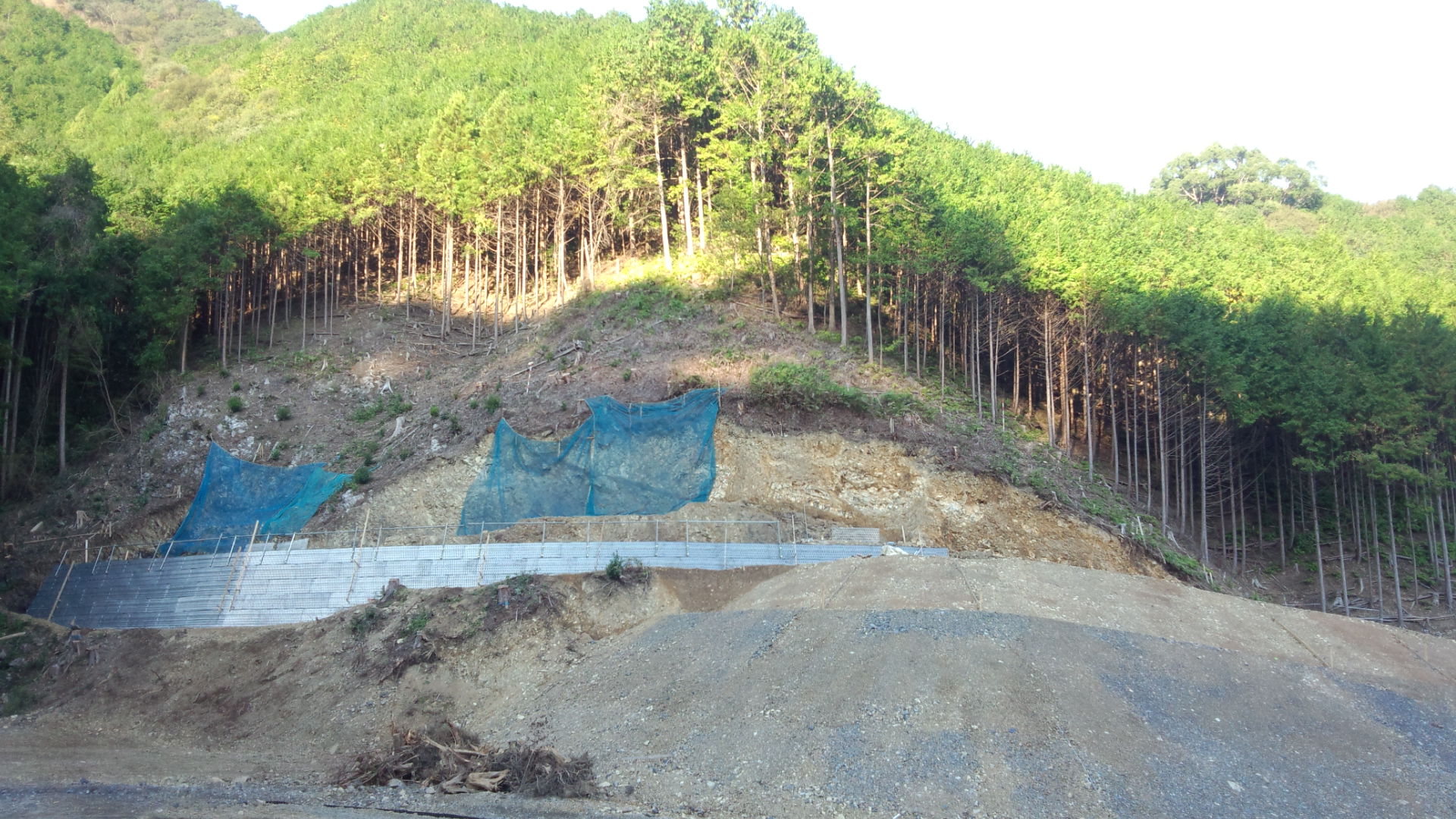 出垣内作業所 外構工事 仕上がり