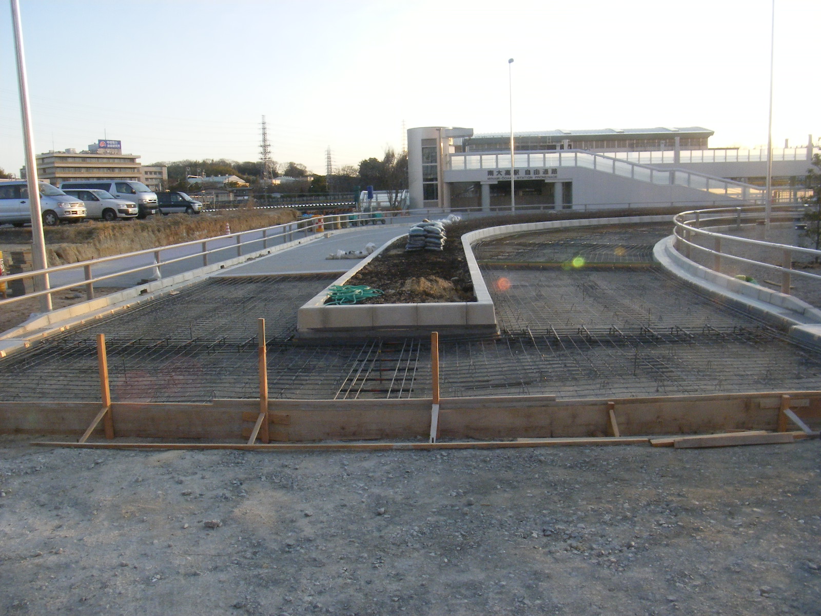 大高駅前ロータリー 仕上げ工程