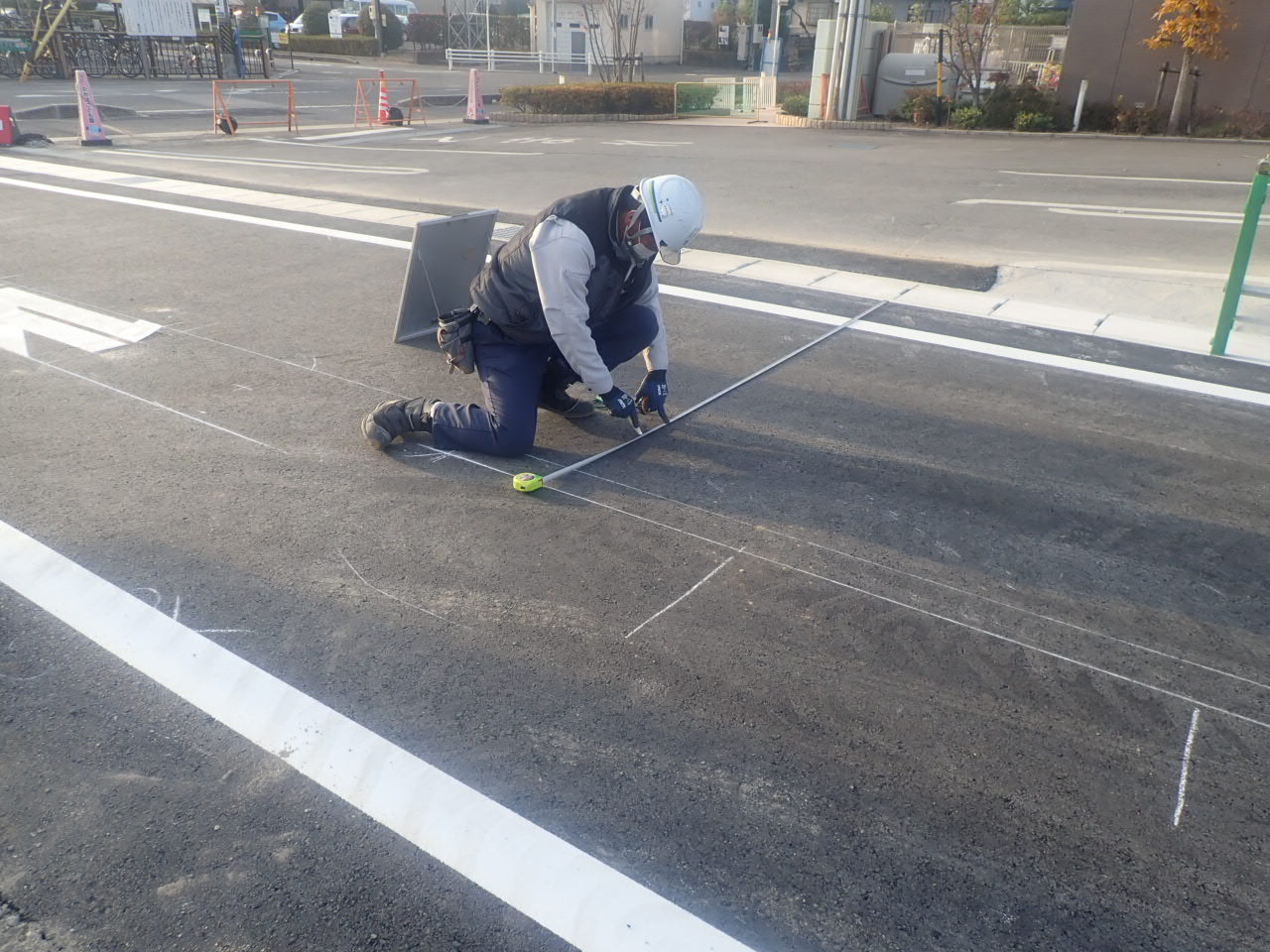 CADで図面を作成する作業